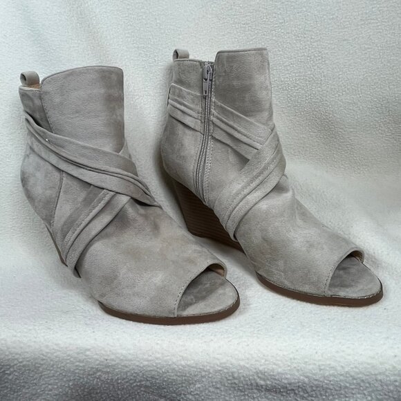 Very cute Open toe suede wedge beige side zip Shoes US Size 9.5 - Picture 4 of 10